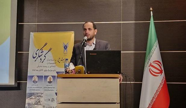 تأکید رئیس دانشگاه آزاد مازندران بر شکستن حصار دانشگاه با صنعت برای حل مسائل کشور