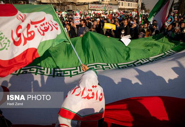 امروز ایران اسلامی پرچمدار مقابله با ظلم و استکبار در سطح جهان است