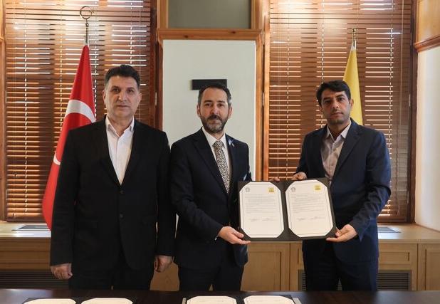 خوی و قونیه خواهر خوانده شدند