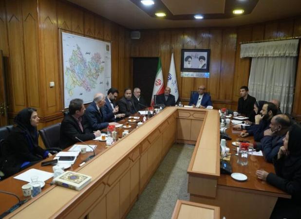 استاندار کرمانشاه بر حمایت همه‌جانبه از بیماران خاص تأکید کرد