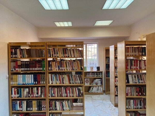 کتابخانه بوستان «بهشت مادران»  آغاز به کار کرد