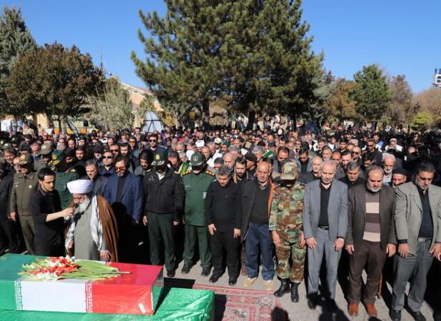 پیکر مطهر شهید گمنام در صداوسیمای استان زنجان تشییع و تدفین شد