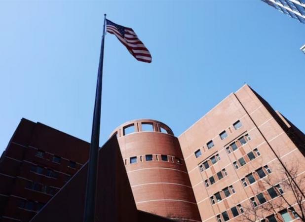 تشدید مشکلات مالی دادگاه‌ها با ادامه تعطیلی دولت آمریکا