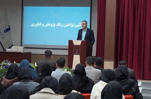 فرجی: دانش‌آموزان با پژوهش در رفع کم‌آبی و انرژی نقش‌آفرینی کنند