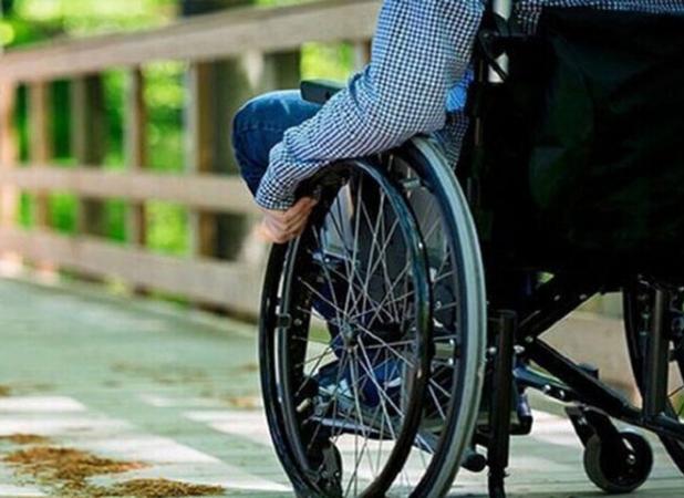 کرمی: ۲۰ هزار فرد دارای معلولیت تحت پوشش بهزیستی زنجان هستند