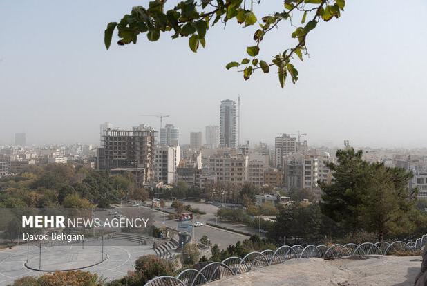 هوای مشهد ناسالم است؛۵ منطقه در وضعیت قرمز