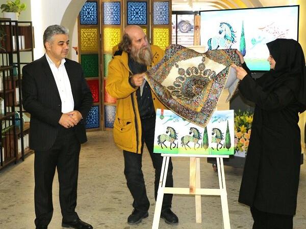 رونمایی از کتاب نگاره‌های هنر