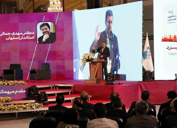 استفاده از نمایشگاه‌ها به‌عنوان ابزار دیپلماسی عمومی، امری ضروری است