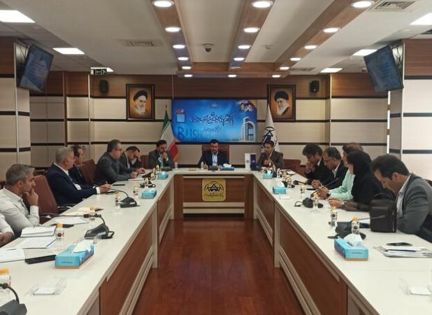 رئیس پارک علم و فناوری بوشهر: پتروشیمی‌ها از واحدهای فناور حمایت کنند