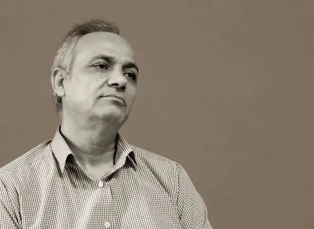 زیدآبادی: آقای پزشکیان! التماس می‌کنم شجاعت به خرج دهید