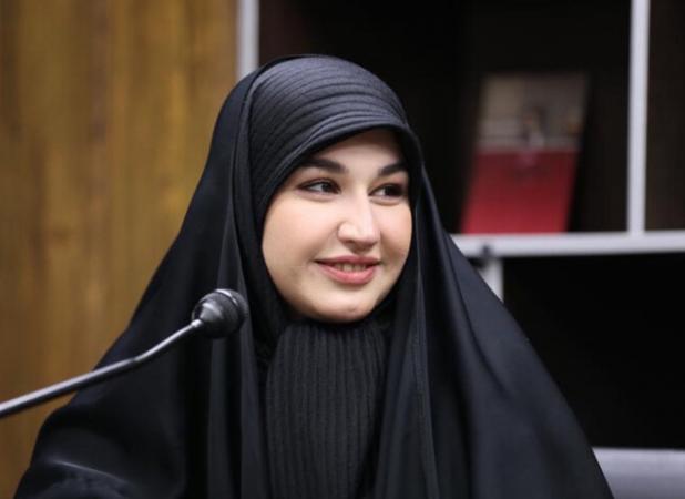نثر قجری برایم فریاد در برابر مدرنیته افراطی است؛ قبلا طنز ننوشته بودم