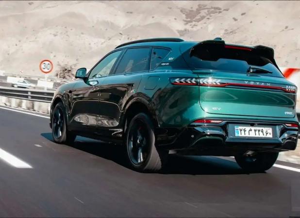 همایون شجریان برای تبلیغ این خودرو نقش بازی کرد!