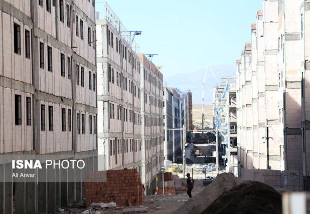 پیشرفت ۳۷ درصدی پروژه‌های مسکن در اصفهان/ تحویل ۵۵۰۰ واحد تکمیل شده به متقاضیان