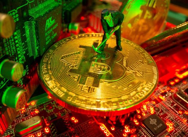 پیش بینی آینده رمز ارزها و قیمت بیت‌کوین در 2026