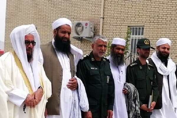 همدلی شیعه و سنی مهمترین دستاورد «دفاع مقدس» برای سیستان و بلوچستان