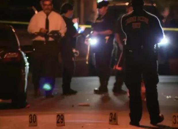 ۳ کشته و ۶ زخمی در حمله مسلحانه به شهروندان در آمریکا