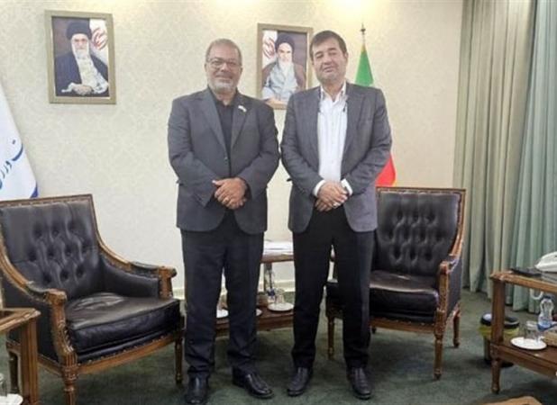 ناظمی: نگاه وزیر باعث پیشرفت موتورسواری و اتومبیلرانی می‌شود
