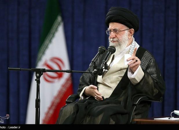 امام خامنه‌ای: وحدت مسلمانان یکی از دو پایه اساسی حج است/ ایران نمونه سرافزار قدرت سیاسی اسلام