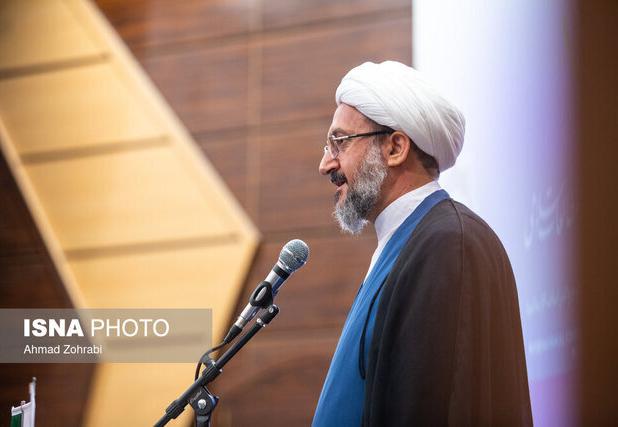 رئیس دانشگاه قم: پروژه دستیار هوش مصنوعی قضایی در دانشگاه قم در حال پیشرفت است