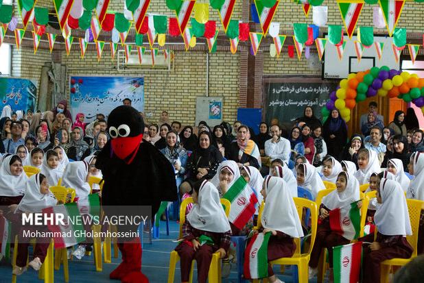 زنگ شکوفه‌ها در مازندران نواخته شد