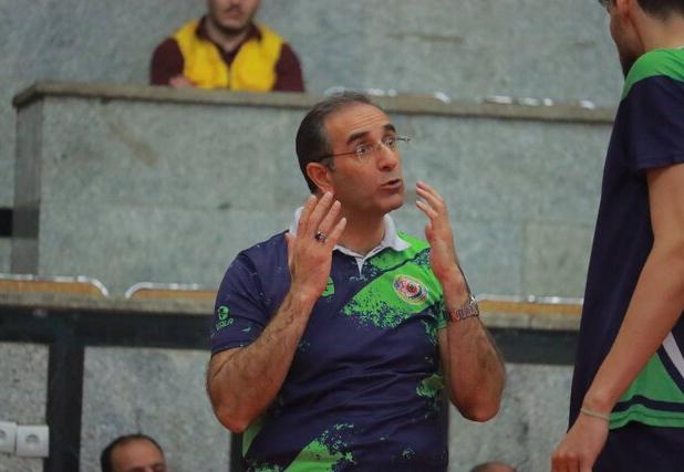 سرمربی تیم والیبال مقاومت: فدراسیون حق را به حق‌دار نداد/ به دنبال جذب دو بازیکن هستیم