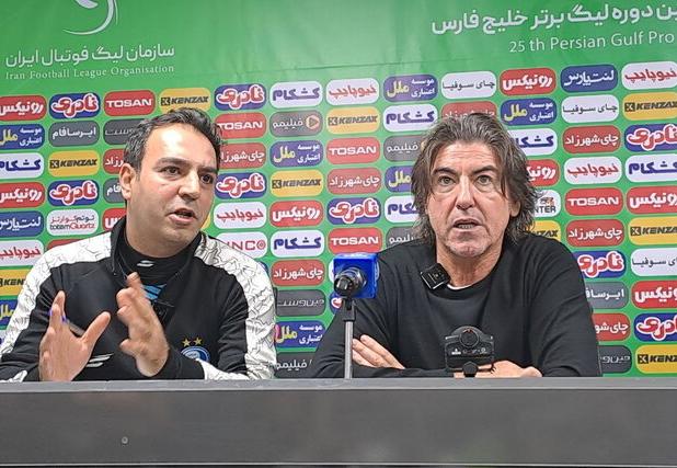 ساپینتو: نیمه اول بازیکنان فقط نگاه می‌کردند/ رسیدن منیر معجزه بود