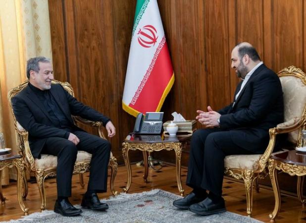 دیدار عراقچی با نائب‌رئیس جریان حکمت ملی عراق