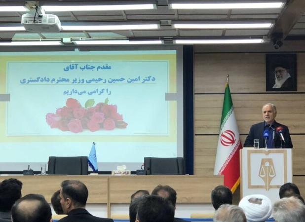 نوع رفتار با کودکان در پرونده‌های قضایی‌ مهم‌تر از رای صادره است