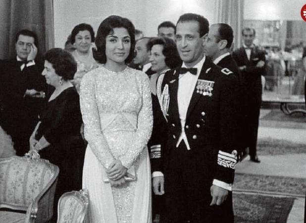 تصویری از فاطمه پهلوی، فرزند دهم رضاخان در دوران مدرسه