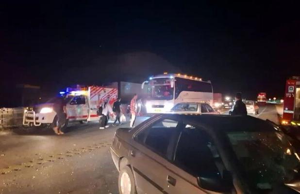 تصادف زنجیره‌ای  در محور ساری - نکا