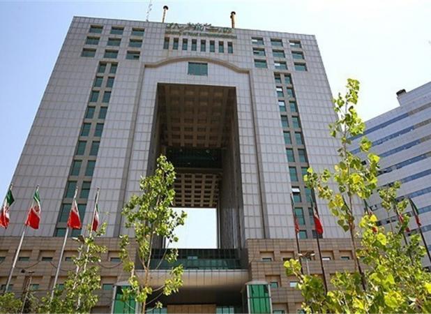 انتقال سند 590 هکتار زمین دستگاه‌های دولتی به وزارت راه