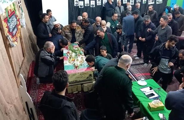 مراسم وداع با یک شهید گمنام در رودسر