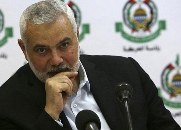 احمد داود اوغلو با اسماعیل هنیه دیدار کرد