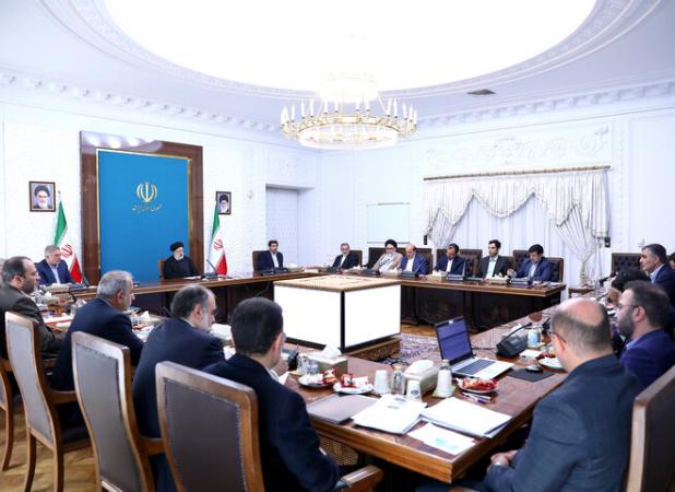 دستگاه‌ها برنامه خود را برای مهار تورم و رشد تولید ارائه کنند