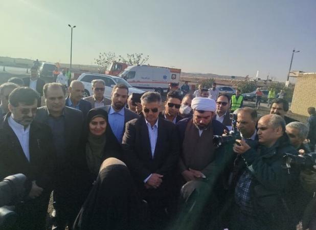 وزیر راه و شهرسازی وارد استان مرکزی شد