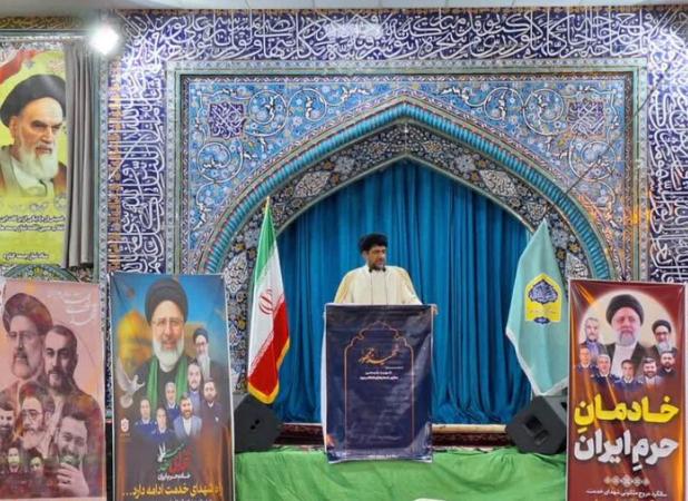 شهید آیت الله رئیسی باید برای مسئولان الگو باشد