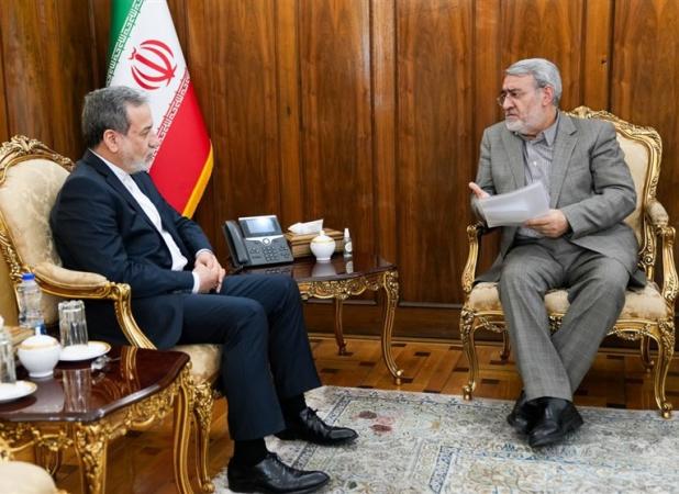 دیدار سفیر جدید ایران در چین با وزیر امور خارجه