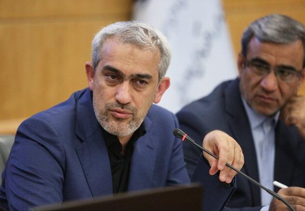 وزیر اقتصاد: تفویض حداکثری اختیارات بانکی و مالیاتی به استان‌ها در دستور کار است