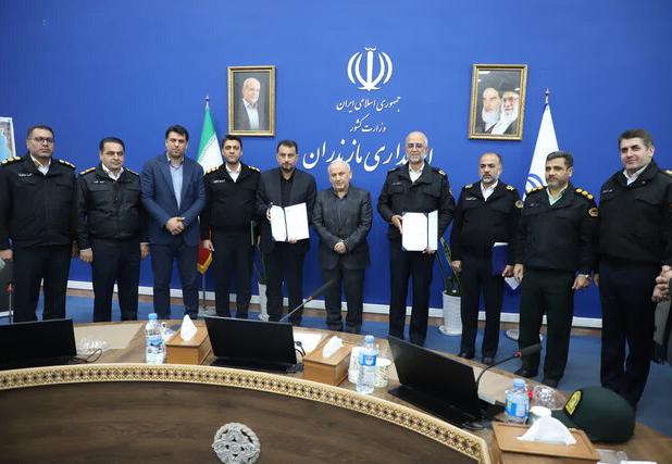 تفاهم‌نامه اجرایی شماره‌گذاری ویژه خودروهای پلاک منطقه آزاد در مازندران امضا شد 