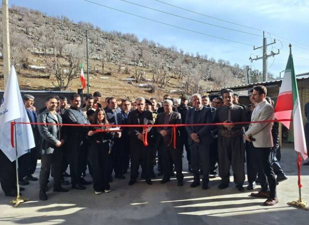 افتتاح ۲ واحد تولیدی با ۵۵ فرصت شغلی در بانە همزمان با دهە فجر