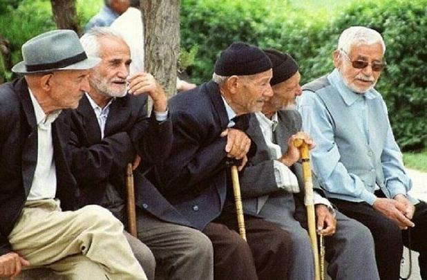 هرم سنی ایران به سمت سالخوردگی حرکت می‌کند