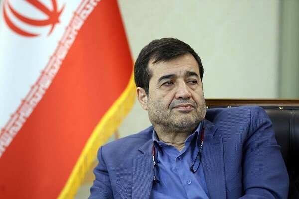 ورود وزیر ورزش به انتخاب مربیان فوتبال: باید از جوانان استفاده کنیم