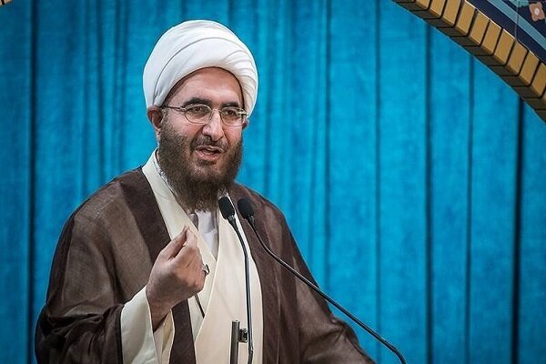 مردمی سازی اقتصاد راه نجات اقتصاد کشور است