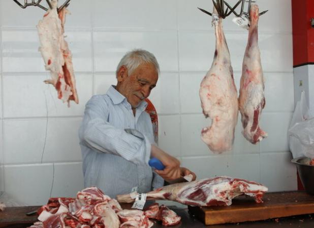 تحولات قصابی در خراسان؛ از گوشت ۲ ریالی تا چوب‌خط مشتریان