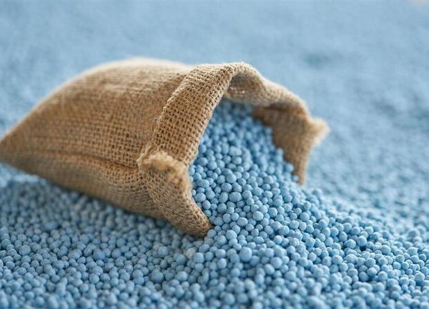 افزایش ۴۱ درصدی تأمین و توزیع کود کشاورزی در همدان