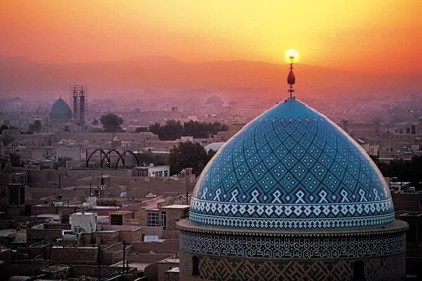 مروری بر کارکردهای مسجد؛ از آموزش و فرهنگ‌سازی تا میدان‌داری در بحران‌