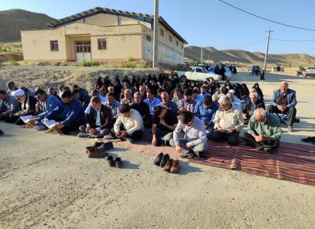 برگزاری مراسم دعای عرفه در شهر توپ آغاج