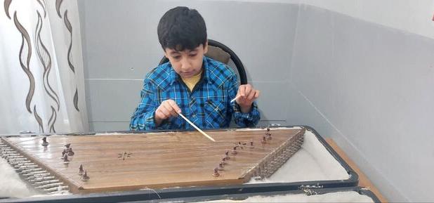 رئیس آموزش و پرورش استثنایی کردستان: موسیقی‌درمانی اضطراب کودکان اتیسم را کاهش می‌دهد