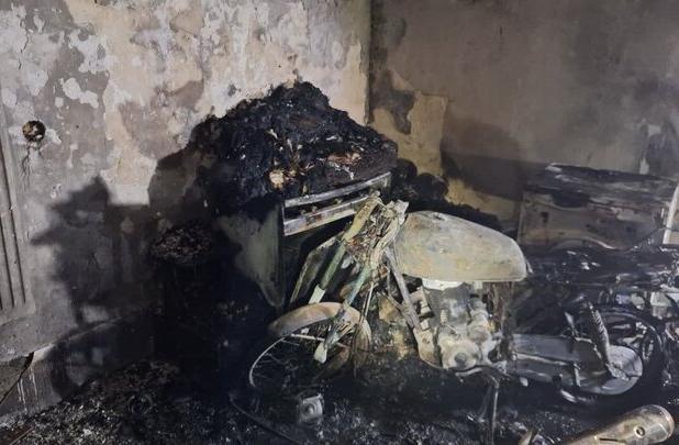 نجمی: حریق یک منزل مسکونی در مشهد مهار شد