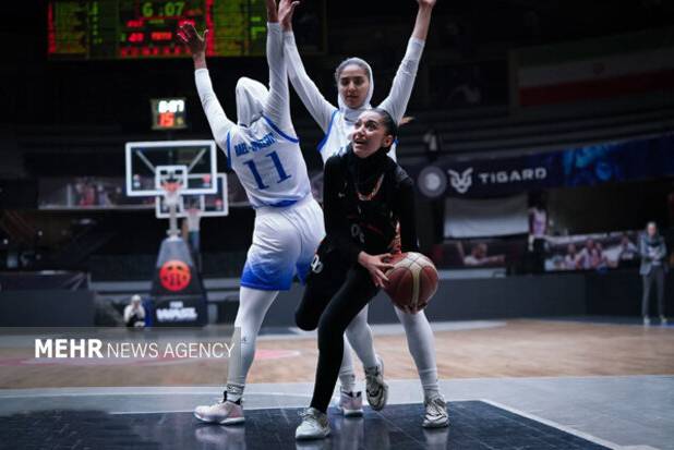 جدال دوباره قهرمان و نایب قهرمان/استقلال به دنبال یک بازی یک طرفه دیگر